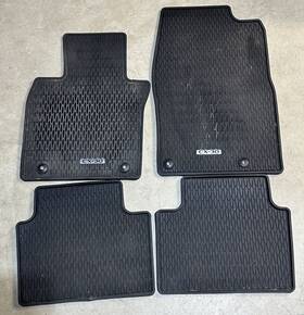 Dgh9v0350 Mazda Cx-30 Rubber Floor May Set Oem