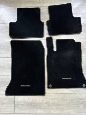 1176804600 Mercedes-benz 2019-2020 Gla250 X156 2.0l - Carpet Floor Mat Set