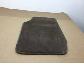 164c Mercedes-benz E320 E500 Front Right Passenger Floor Carpet Mat Cover 1996 - 2001 Y