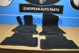 2056800948 Mercedes-benz 17-19 W205 C300 Sedan Floor Mats Liner Cover Mat Set Of 4 Black Oem