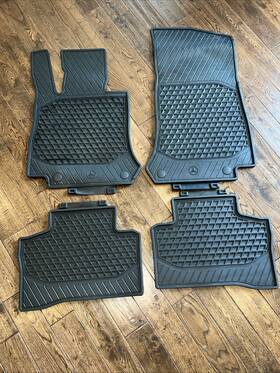 2056807608 Mercedes-benz W205 C-class Sedan Genuine All Season Rubber Floor Mat Set Black