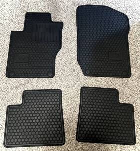 6680686 Mercedes-benz Gl Ml X164 W164 2006-2012 Oem Black All-season Rubber Floor Mats