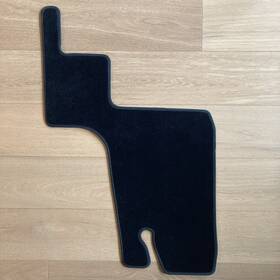 A1666841903 Mercedes-benz 3rd Row Left Floor Mat Black 9f87 Germany