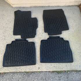 A1676806406 Mercedes-benz 2020-2024 Gls Floor Mat Set All Weather Rubber Oem Dynamic Squares