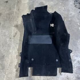 A2126800140 Mercedes-benz 10-16 E350 E550 W212 E-class Front Left Floor Carpet Liner Black Oem