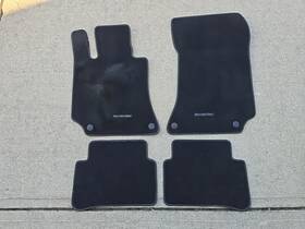 A2126808801 Mercedes-benz E350 W212 Floor Black Carpet Mats Oem 2014 - 2016 -set