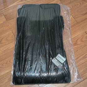 A2476801406 Mercedes-benz A2476801706 Glb Class Black Carpet Velour Floor Mats Oem New
