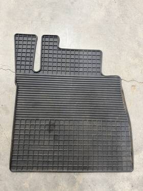 A463684 Mercedes-benz All Weather Floor Mat Driver Left 2002-2018 G-class W463 Oem Used