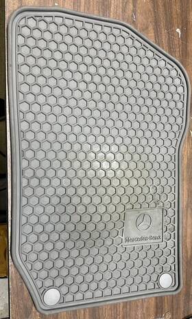Bq668-0688 Mercedes W164 X164 Grey All Weather Right Front Passenger Floor Mat Ml Gl 06-12