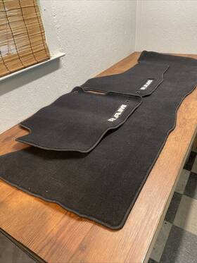 11019a Mopar 2013 - 2018 Dodge Ram 1500 2500 3500 Crew Cab Black Carpet Oem Floor Mats