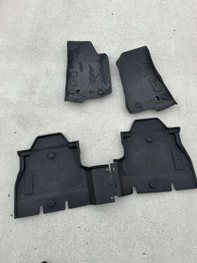 6bp46tx7ae Mopar Jeep Wrangler Floor Mats Oem All-weather Part 18-21