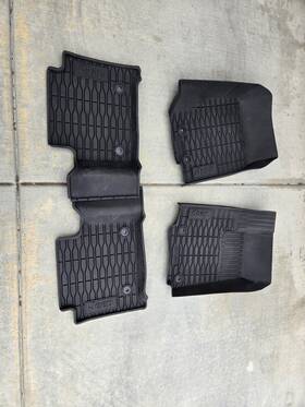 82216590aa Mopar Jeep Grand Cherokee All-weather Floor Mats 2022 Only 2 Row