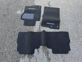 222.da1523 Nissan 23 2023 Frontier Oem Floor Mat Set Front And Rear