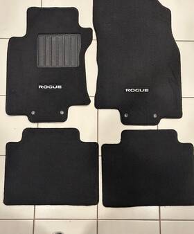 232.da1f18 Nissan Great Condition 2018 Rogue Set Of 4 Floor Mats