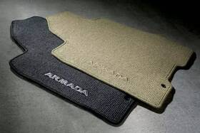 999e2-2uh11bk Nissan Genuine Floor Mats Carpet