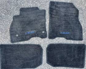 999e2-8z100 Nissan Genuine Leaf Floor Mats Carpeted 4pc. Black 999e28z100 Oem 2013-2023