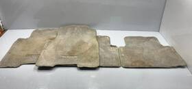 999e2-gu000bk Nissan 2008-2013 Rogue Oem Complete Set Front And Rear Floor Mats P/n 999e2-gu000b