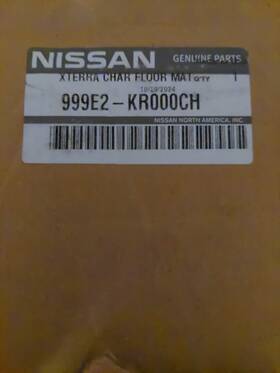 999e2-kroooch Nissan 2005-2008 Xterra Charcoal Carpeted Floor Mats Set Of 3 Oem New