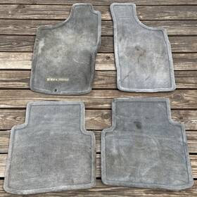 R04211 Nissan As-is 2000-2004 Xterra/frontier Carpet Floor Mat Oem 01 02 03 Read Descr