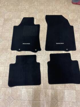 T99e2-4ra1a Nissan New Oem Black Floor Mats Maxima 2016-2023 4 Piece Genuine Set