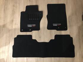 T99e2-9bu1a Nissan Frontier 2022-2025 Pro-4x Carpet Floor Mats Oem