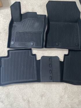 T99e4-6rrob Nissan New Oem 2023-2024 Rogue 4 Pc Molded All Weather Rubber Floor Mats - Black