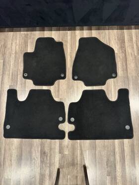 5ry12dx9ad Oem 2021-2025 Chrysler Pacifica Carpet Floor Mats Front And Second Row Set Of 4