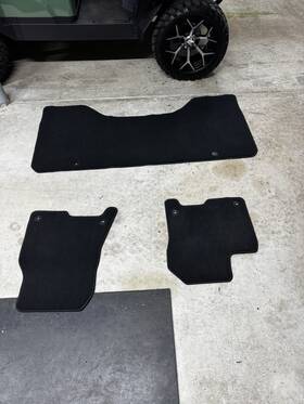 Oem 7gs32tx7aa Ram 1500 Floor Carpeted Mat Set