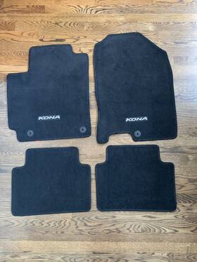 J9f14-ac001 Oem 2018-2023 Hyundai Kona Carpet Floor Mats Genuine Accessories