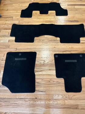 R5f14-ac000 Oem Kia Sorento 2021-24 Carpet Floor Mats