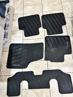 7564445 Omac Factory Rubber Floor Mats For Volkswagen Atlas 2018-2024 Black 5pcs 7564445 Omac Factory Rubber Floor Mats For Volkswagen Atlas 2018-2024 Black 5pcs