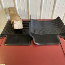 981574 Opel Buick Motor Division Vintage Accessory Rear Handy Floor Mat Set Nos
