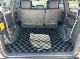 P2-cptuzj120dgtr-tp P2m Checkered Flag Race Carpet Trunk Mat For Lexus Gx470 Uzj120 03-09 New