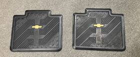 001470r03 Plasticolor Chevy Elite Car Truck Back Floor Mats Avalanche Tahoe Suburban 2002-2006