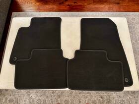 31696030 Polestar 2 Oem Genuine Carpet Liner Floor Mats 4pc - 2021-2024 Black