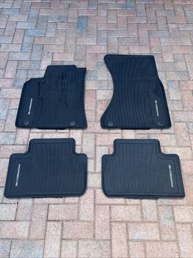 95b04480081 Porsche 2015-2023 Oem Macan Rubber All Weather Factory Floor Mats