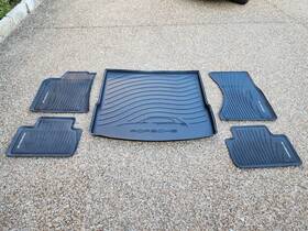 95b.044.800.48 Porsche Oem Genuine Original Equipment 95b.044.800.91 Macan 95b Black Rubber Floor Mat With Cargo Tray