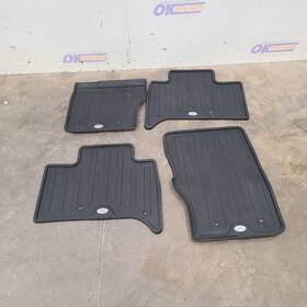 222.rv1619 Rover 19 2019 Land Discovery Rubber Floor Mat Set