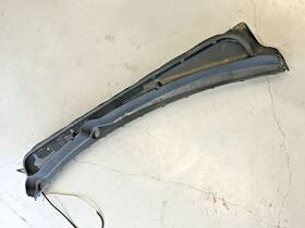 91411aj02 Subaru 10-12 Legacy / Outback Front Windshield Wiper Cowl Grille