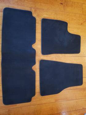 1047686-00-b Tesla 2012-2018 Model S Oem Carpeted Floor Mat 3pc Set