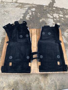 1061243-00-h Tesla 106124300h 2016-2020 Model X Front Floor Carpet Cover Liner Mat Trim