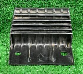 1625190-00-a Tesla 2021-2024 Model X Soft Trim 5 Seater Harpoon Ob