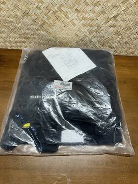Pt206-0817r-20 Toyota 2018 Sienna 10 Piece Black Carpet Floor Mats Genuine Oem