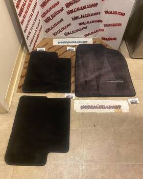 Pt206-20030-11 Toyota Genuine 2000-2005 Celica Black Carpet Floor Mats With Emblem No Driver