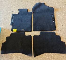Pt206-52121-10 Toyota New Oem Prius C 2012-2019 Dark Gray Carpet Mat Set