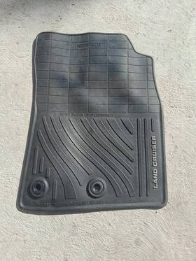 Pt908-60110-20 Toyota Floor Mat Passenger 2016-20 21land Cruiser Right Rh Oem