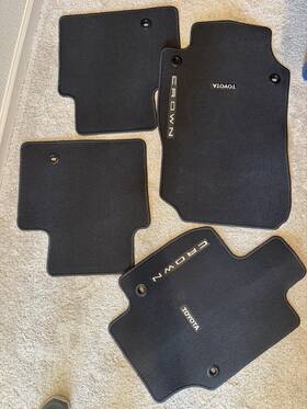 Toyota Pt919-30240-20 Oem Crown 2023-2025 4 Pcs Black Carpet Floor Mats