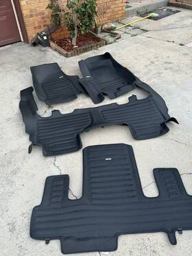 8639-r3 Tuxmat Custom Floor Mats For Cadillac Escalade Esv 7-seater - 2021-2024. Us Ship