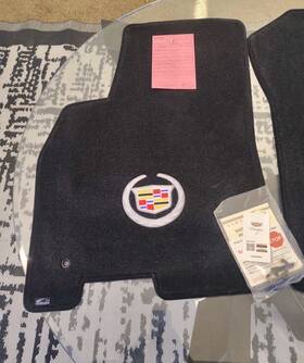 Hem-mat-dts-lts-32oz-2ply Ultimat By Lloyd Mats New 2006 2007 Cadillac Dts Floor Logos All 4pc Premium Instock