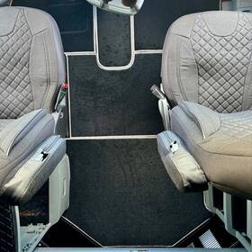 Kwt680-fm-c-blk V-truck Corp Kwt680-fm-c-blk/grey Floor Mat Set For Kenworth T680 T 880 W990 Semi